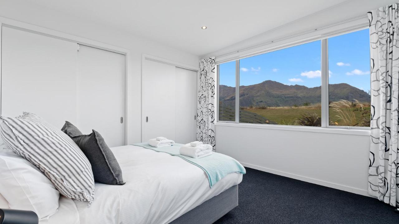 Infinity And Beyond Villa Wanaka Kültér fotó